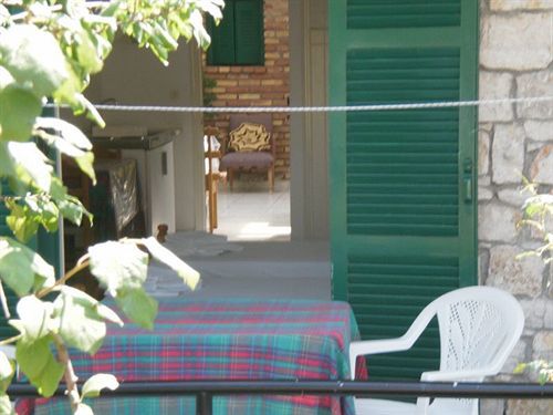 Apartament Damaskis
