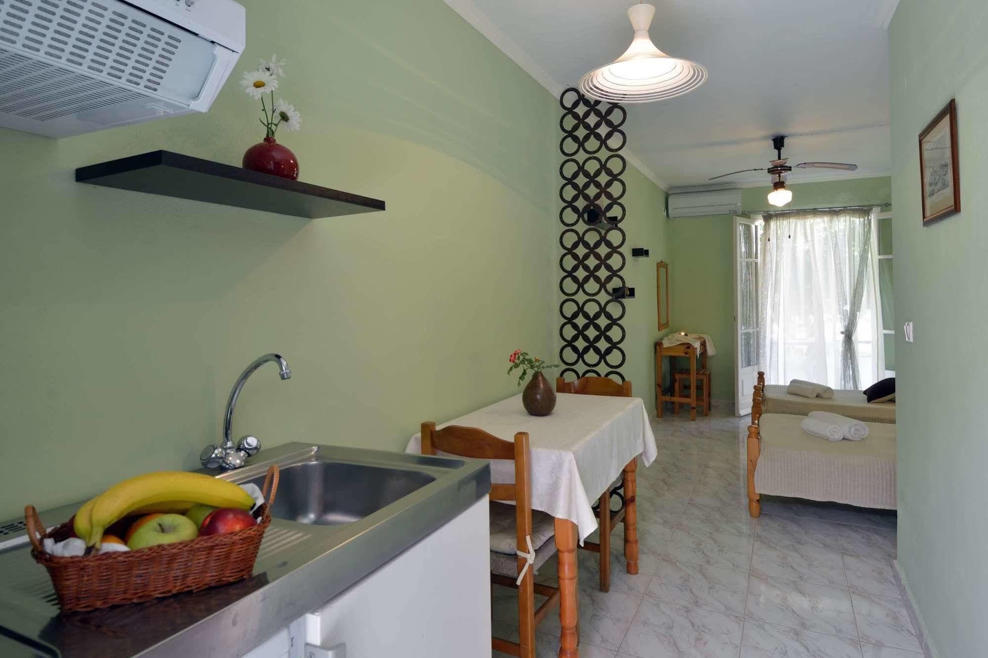 Apartament Damaskis *
